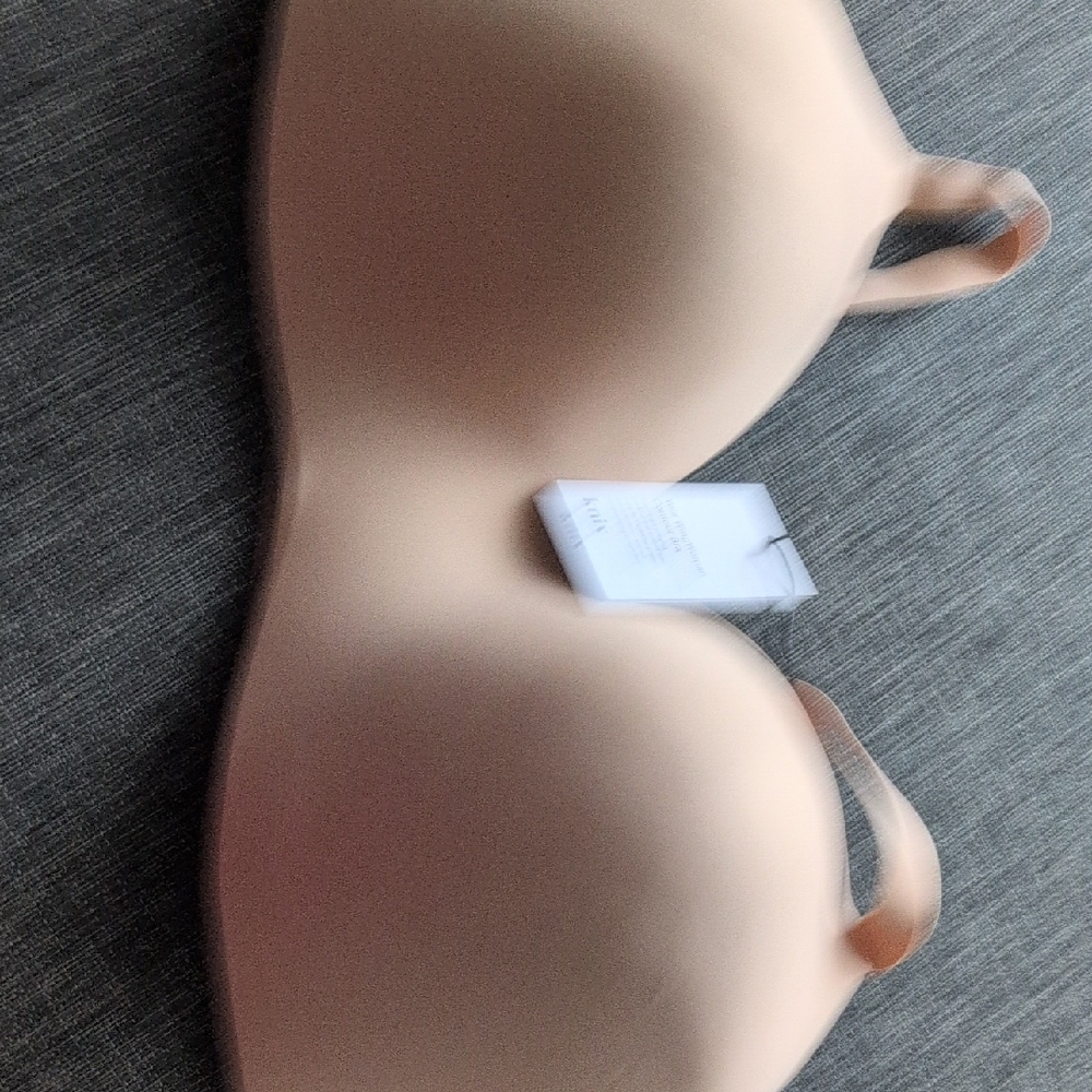 Knix Blush Bra Size 46h